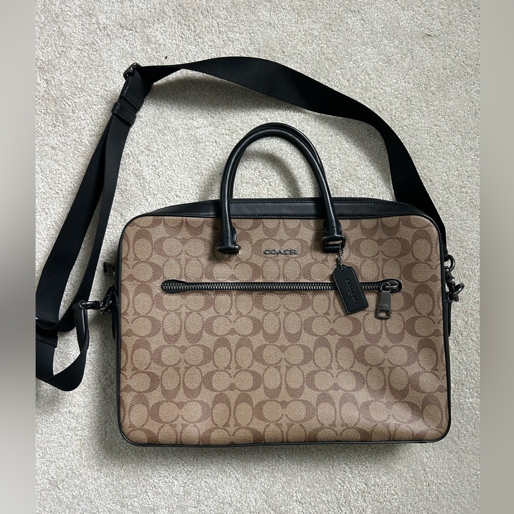 Coach Ethan Slim Brief In Signature